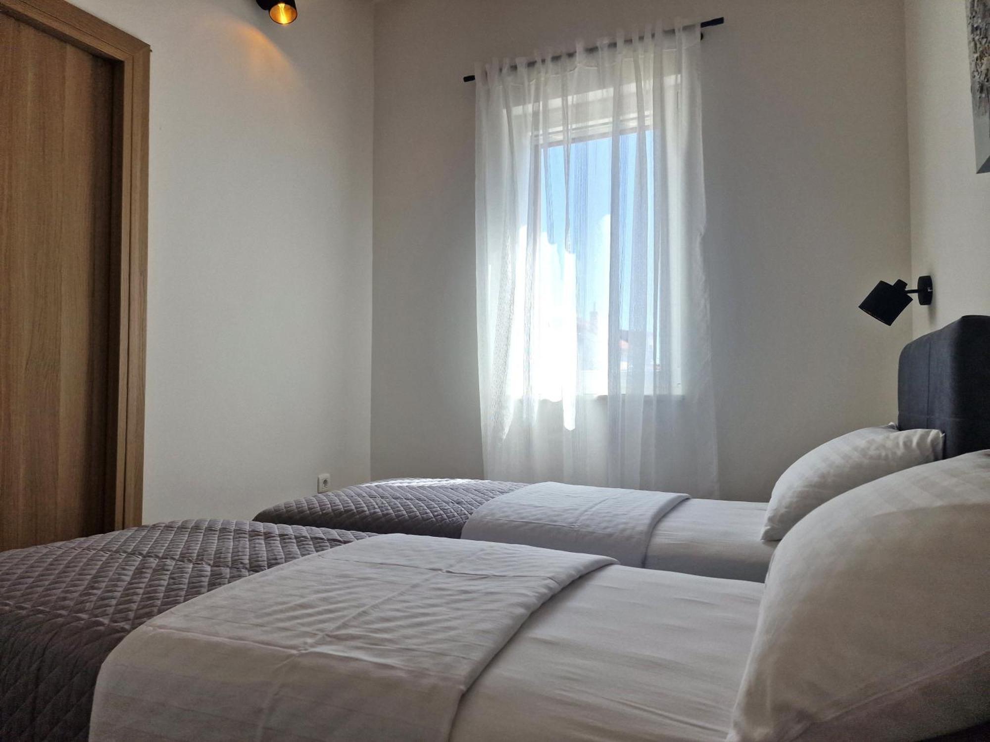 Apartments Miamare พรีมอชเตน ภายนอก รูปภาพ