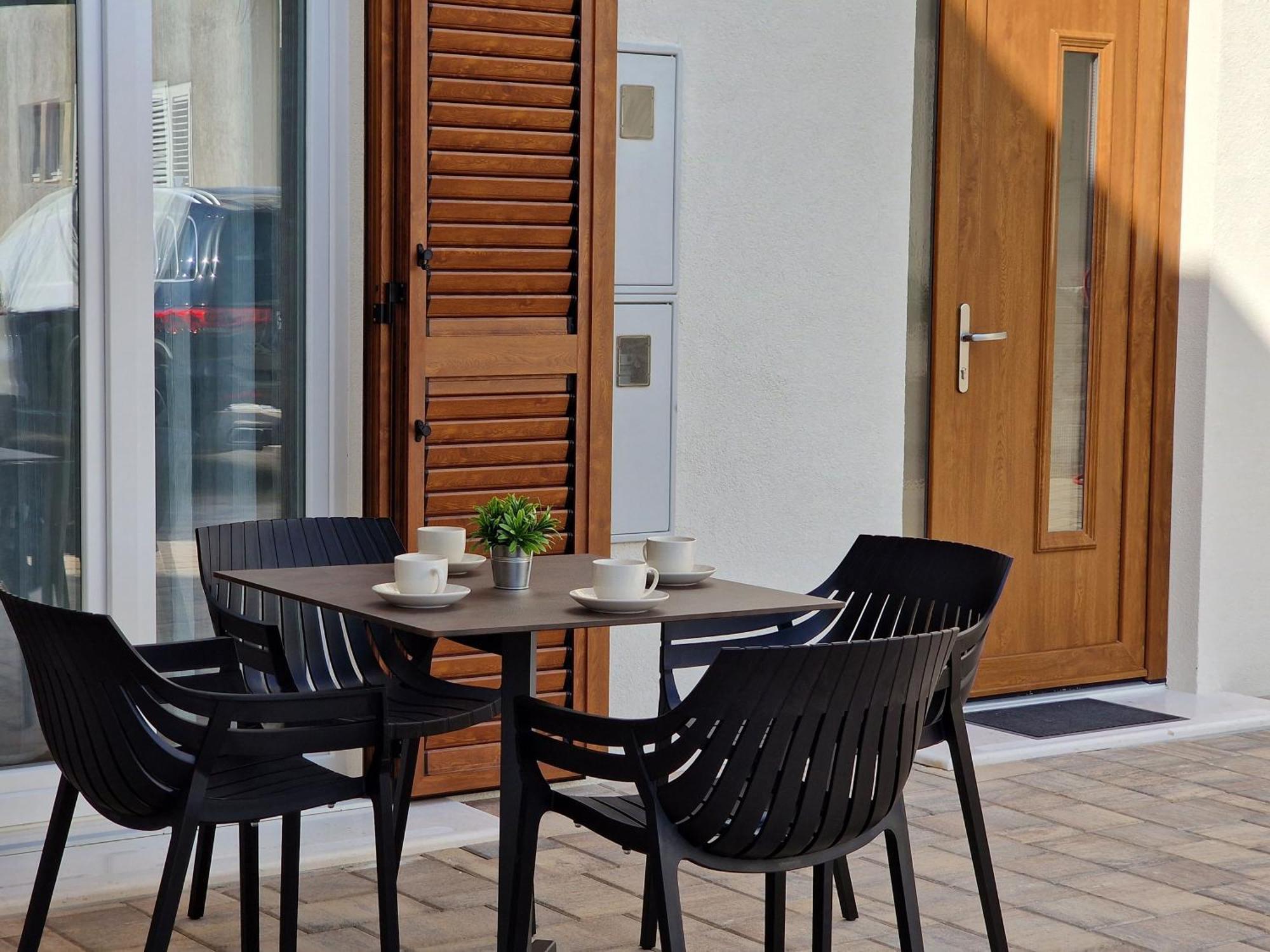 Apartments Miamare พรีมอชเตน ภายนอก รูปภาพ