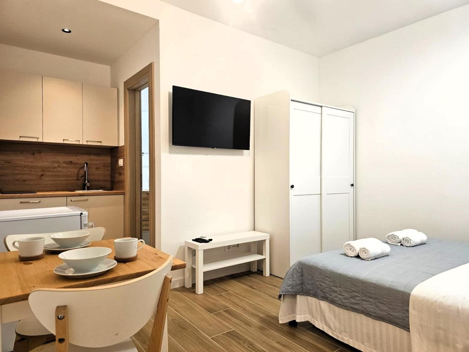 Apartments Miamare พรีมอชเตน ภายนอก รูปภาพ